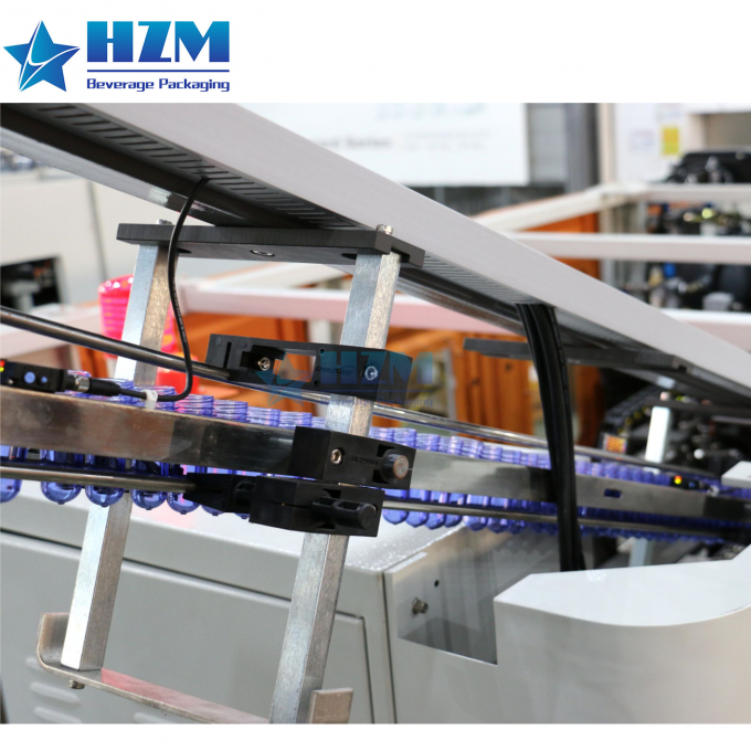 Fabrique de machines de remplissage de bouteilles d'eau pure pour animaux de compagnie 5